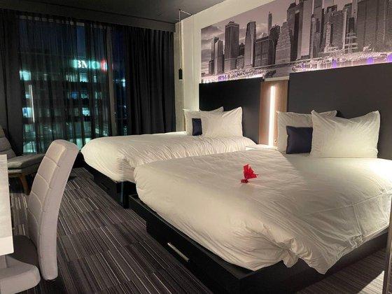 Grand Times Hotel Laval - Centropolis Habitación foto